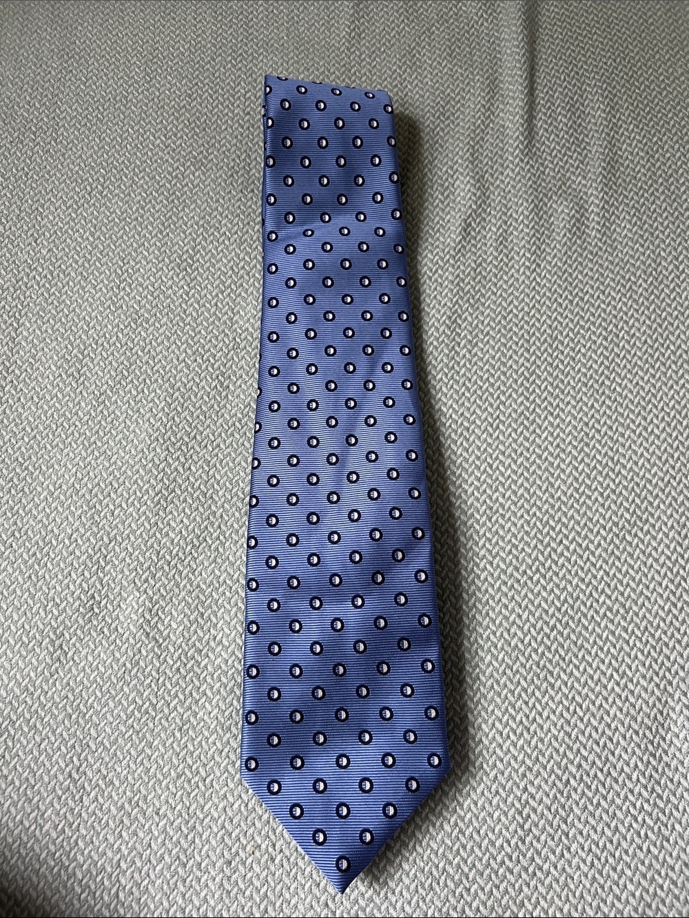 Classic Men's Blue Polka Dot Tie
